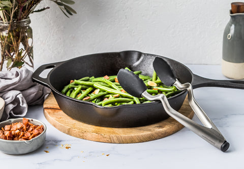 Clongs, click-lock sit up tongs